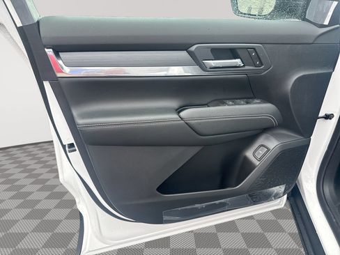 New 2027 GMC Terrain Elevation w/ Elevation Premium Package AWD/4WD image 22