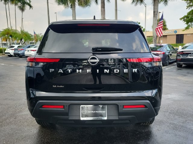 Used 2024 Nissan Pathfinder S FWD image 5