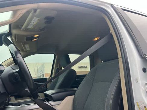 Used 2019 RAM 2500 Big Horn image 3