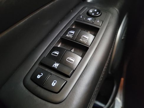 Used 2019 Jeep Grand Cherokee High Altitude AWD/4WD image 27