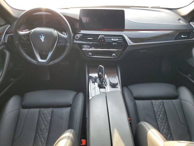 Used 2023 BMW 530e RWD image 15