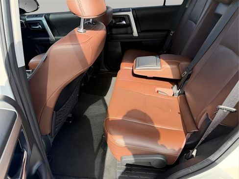 Used 2021 Toyota 4Runner Limited AWD/4WD image 21