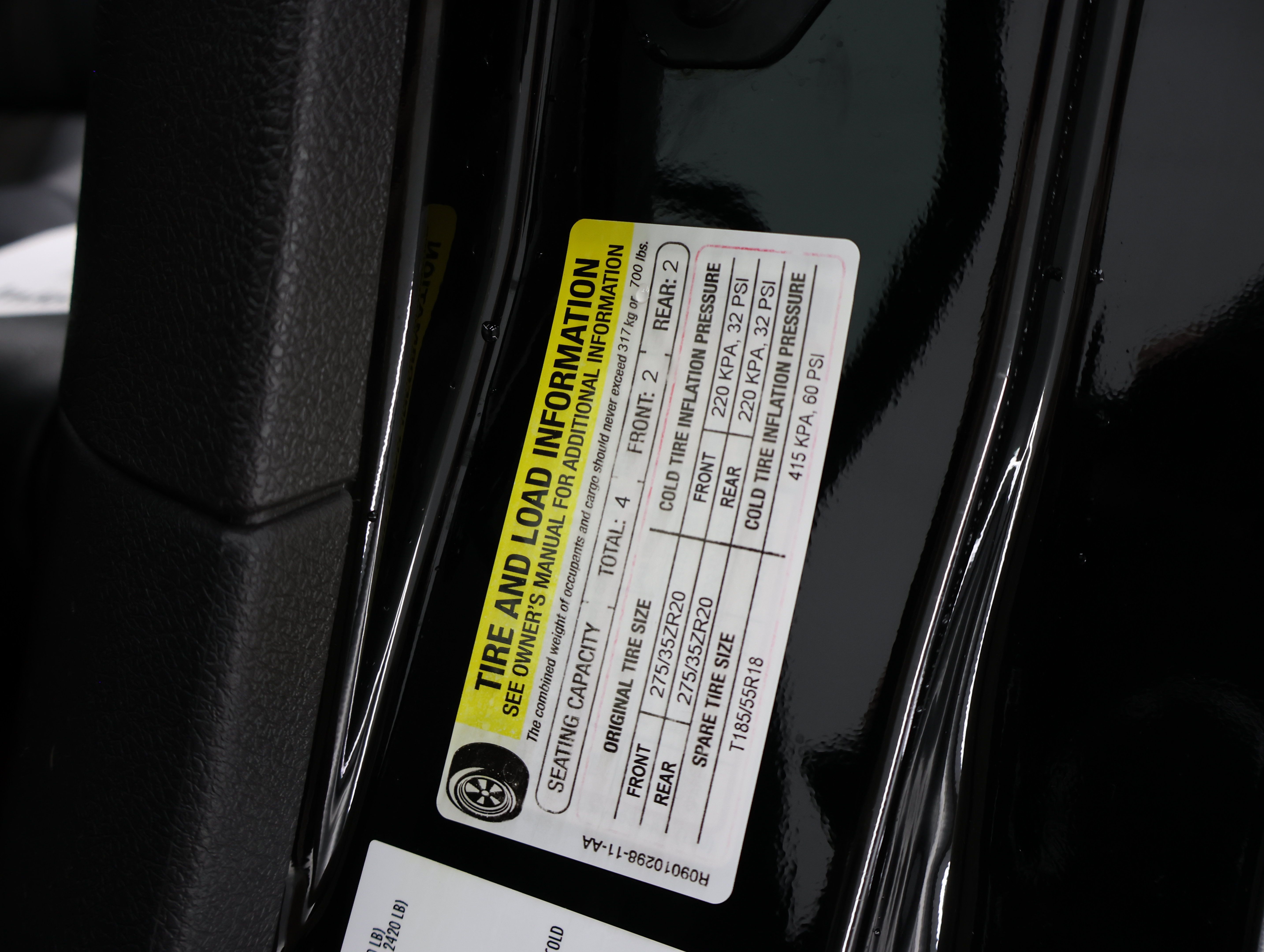 Used 2013 Ford Mustang GT Premium RWD image 65