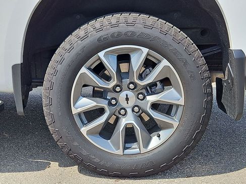 Used 2026 Chevrolet Silverado 1500 RST w/ All Star Edition Plus AWD/4WD image 40