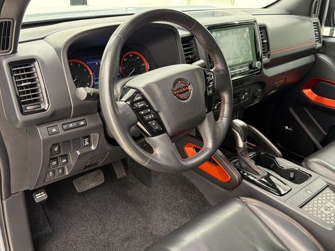 Used 2023 Nissan Frontier PRO-4X w/ Pro-4X Premium Package AWD/4WD image 4