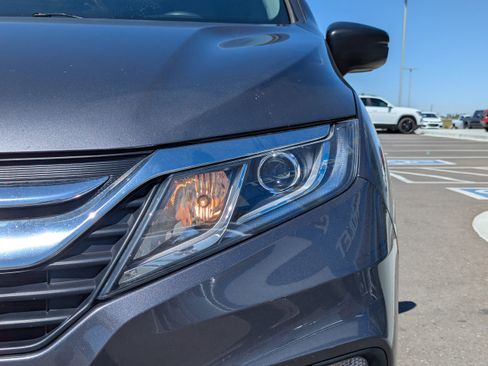 Used 2018 Honda Odyssey LX image 39