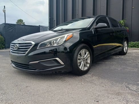 Used 2016 Hyundai Sonata SE image 6