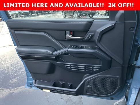 New 2025 Toyota 4Runner Limited w/ Tow Technology Package AWD/4WD image 18