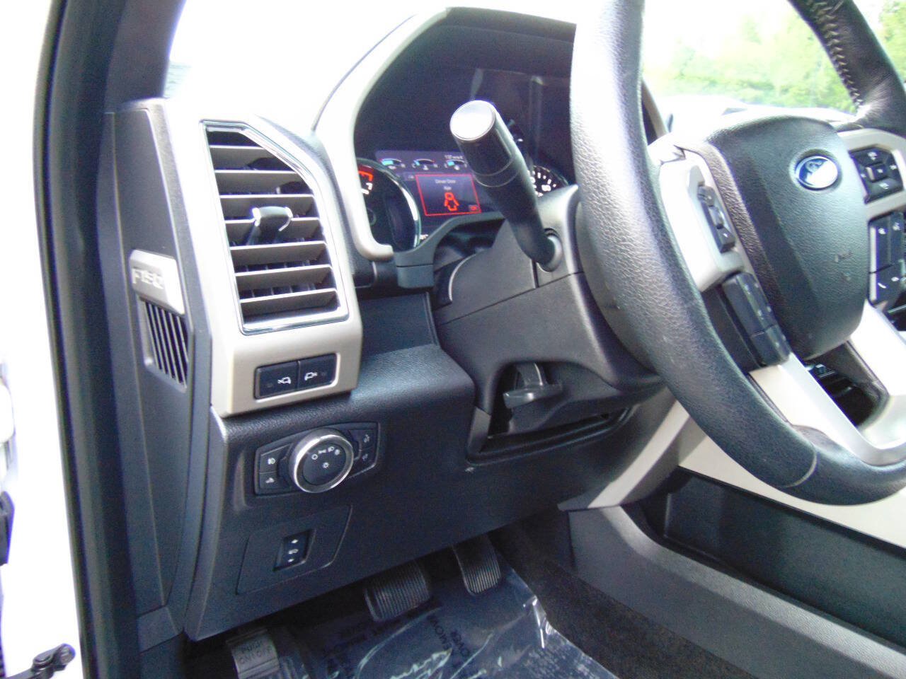 Used 2015 Ford F150 Lariat AWD/4WD image 18