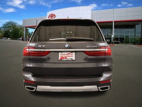 Used 2020 BMW X7 xDrive40i w/ Premium Package image 3