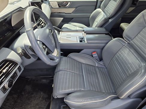 Used 2020 Lincoln Navigator Black Label image 11