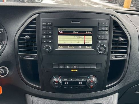 Used 2018 Mercedes-Benz Metris Passenger image 26