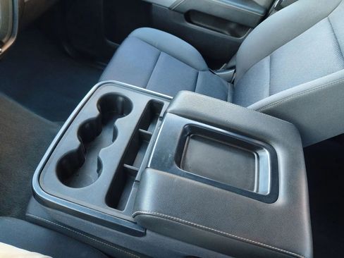 Used 2019 Chevrolet Silverado 2500 LT image 22