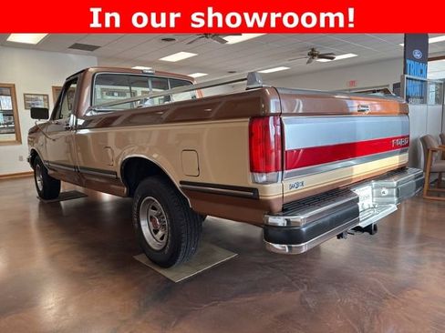 Used 1990 Ford F150 2WD Regular Cab image 5