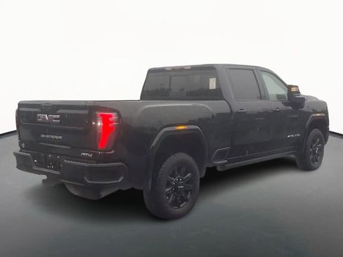 Used 2025 GMC Sierra 3500 AT4 w/ AT4 Premium Plus Package image 3