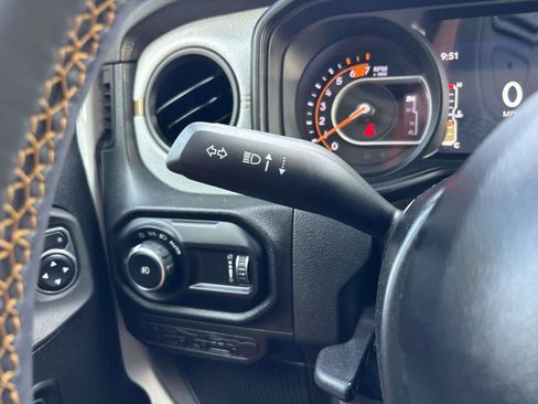 Used 2024 Jeep Wrangler Unlimited Sport AWD/4WD image 27