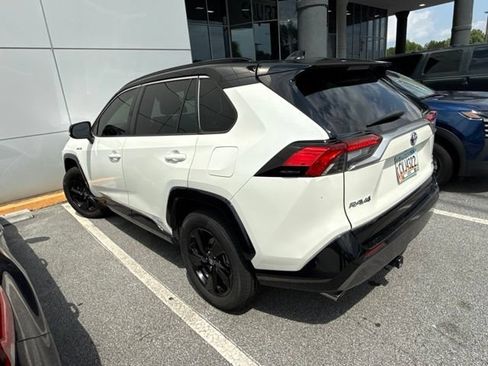 Used 2020 Toyota RAV4 XSE w/ XSE Grade Weather Package AWD/4WD image 4