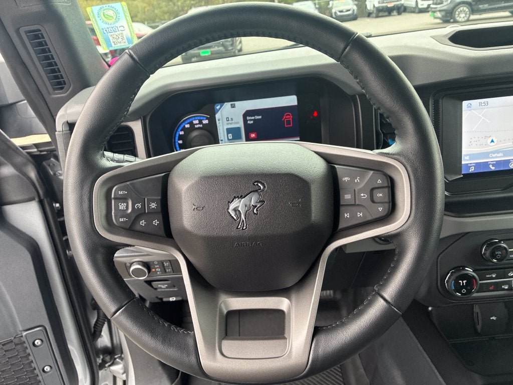 Used 2023 Ford Bronco Black Diamond AWD/4WD image 18