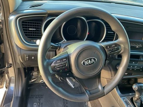 Used 2015 Kia Optima LX image 15