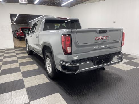 Used 2024 GMC Sierra 1500 SLE image 2