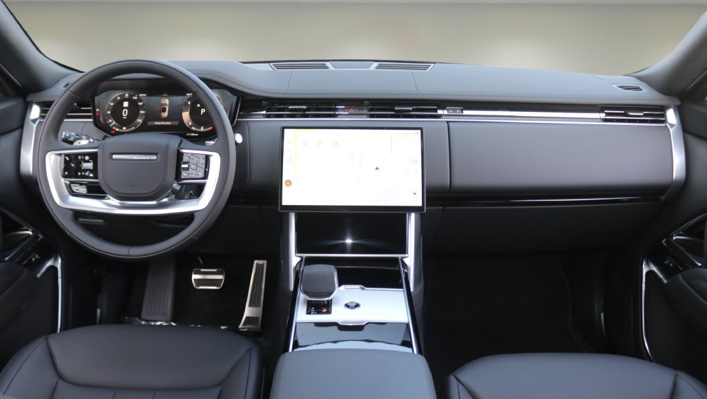 New 2026 Land Rover Range Rover SE AWD/4WD image 13