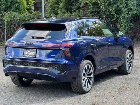New 2026 Audi Q3 quattro 2.0T AWD/4WD image 8
