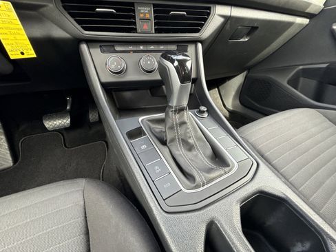 Used 2024 Volkswagen Jetta S image 18