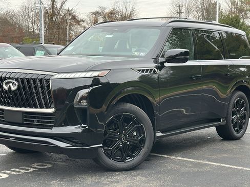 New 2026 INFINITI QX80 4WD image 1