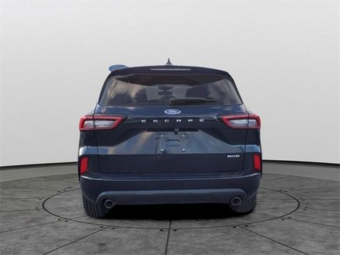 Used 2023 Ford Escape ST-Line Select image 5