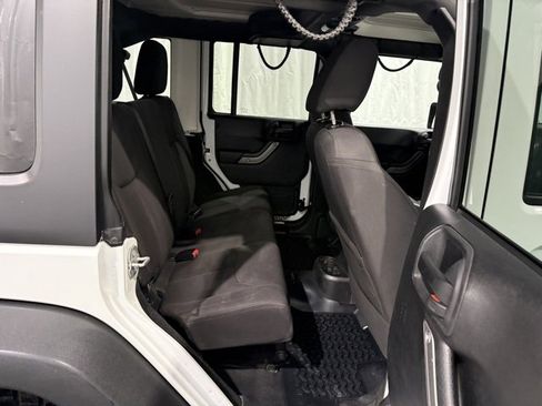 Used 2015 Jeep Wrangler Unlimited Sport w/ Quick Order Package 24S image 12