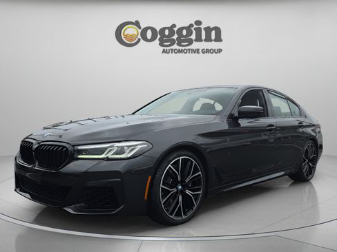 Certified 2023 BMW M550i xDrive AWD/4WD image 1