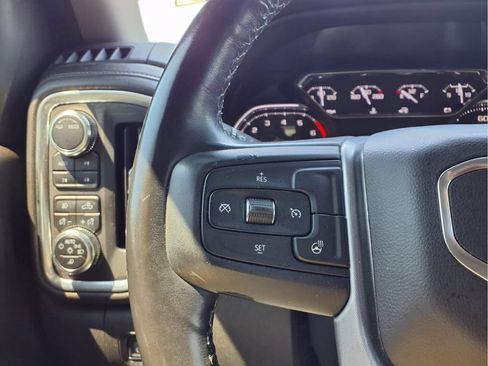 Used 2021 GMC Sierra 1500 SLT AWD/4WD image 16