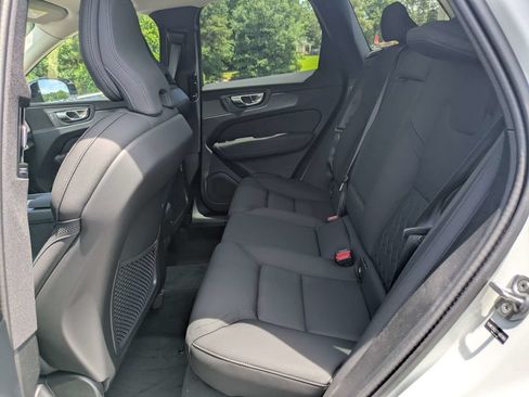 New 2026 Volvo XC60 B5 Core AWD/4WD image 15