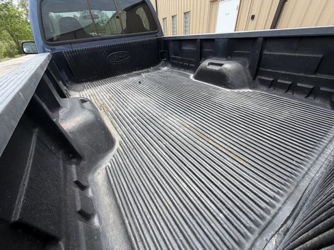 Used 2005 Ford F250 XLT AWD/4WD image 13