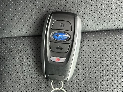 Used 2025 Subaru Outback Limited image 20