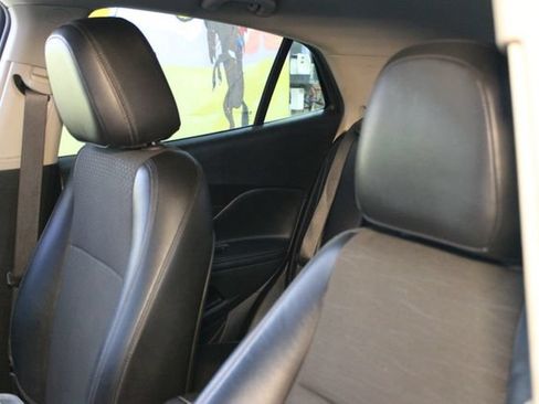 Used 2020 Buick Encore Preferred w/ Safety Package AWD/4WD image 17