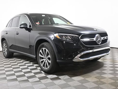 Certified 2023 Mercedes-Benz GLC 300 4MATIC image 9