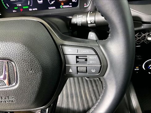 Used 2024 Honda Accord Sport image 15