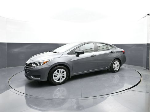 Used 2024 Nissan Versa S w/ Trunk Package FWD image 8