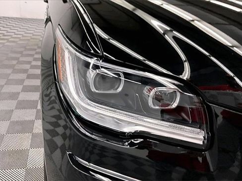 Used 2023 Lincoln Navigator L Reserve w/ Equipment Group 201A image 32