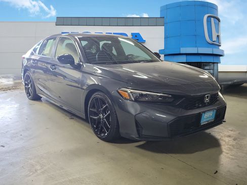 Used 2025 Honda Civic Sport image 33