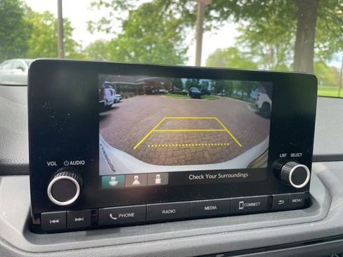 Used 2023 Honda Accord LX image 3