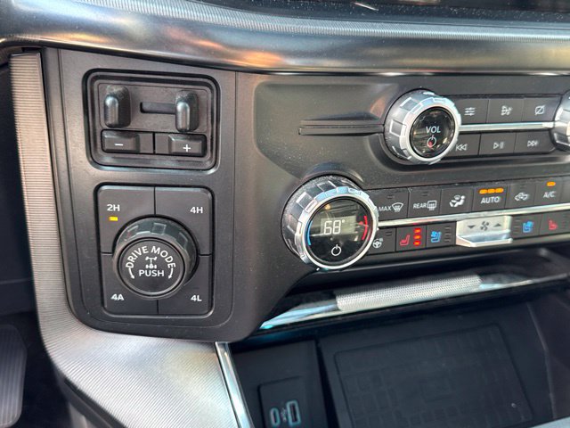 Used 2021 Ford F150 Platinum w/ Equipment Group 701A High AWD/4WD image 24