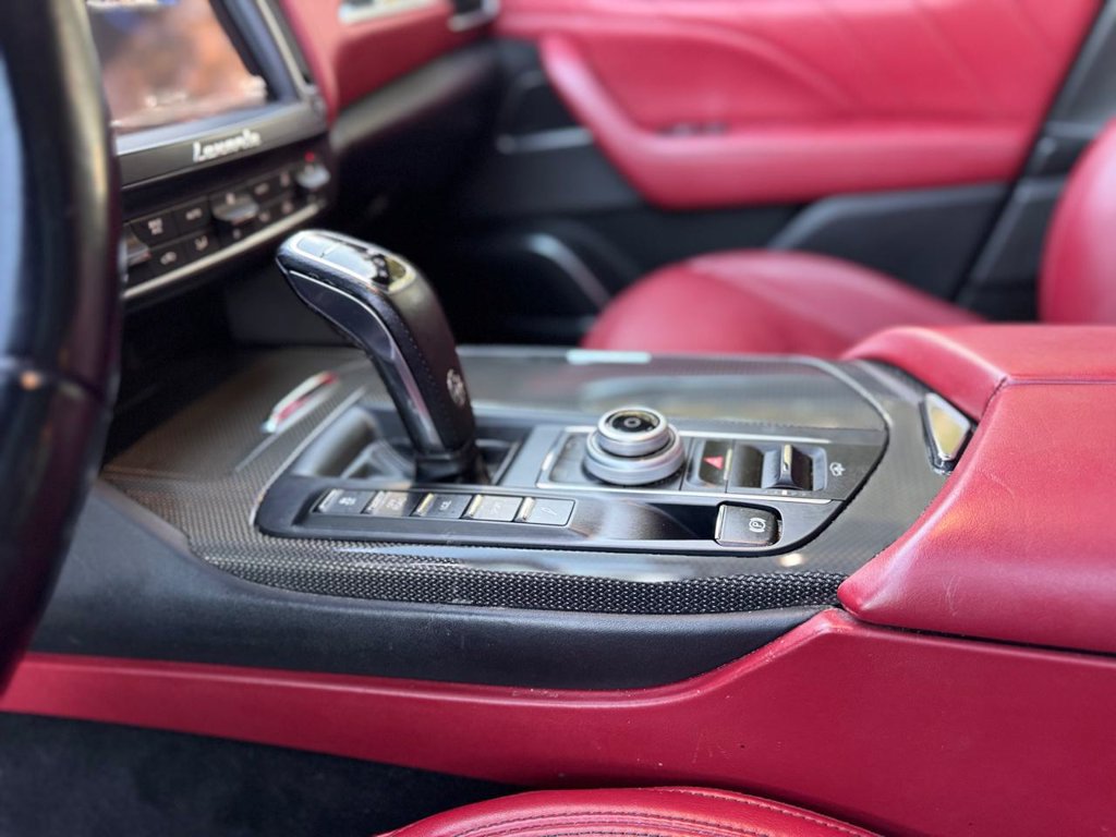 Used 2019 Maserati Levante S AWD/4WD image 16