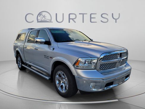 Used 2016 RAM 1500 Laramie w/ Convenience Group RWD image 4