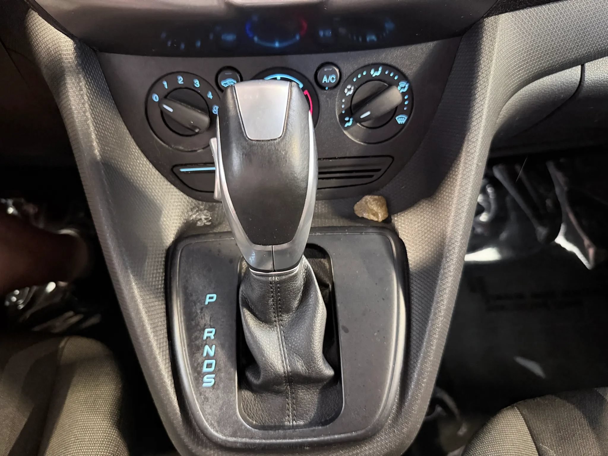 Used 2014 Ford Transit Connect XLT FWD image 23