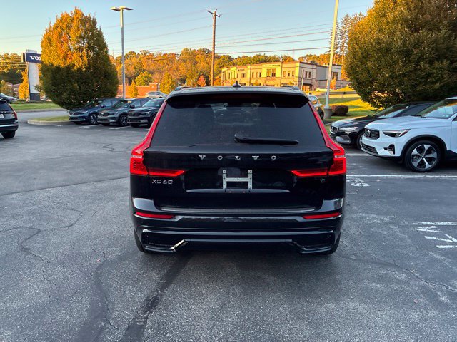Used 2024 Volvo XC60 T8 Ultimate w/ Protection Package Premier AWD/4WD image 18