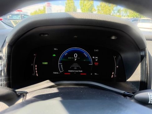 Used 2025 Toyota Camry LE FWD image 24