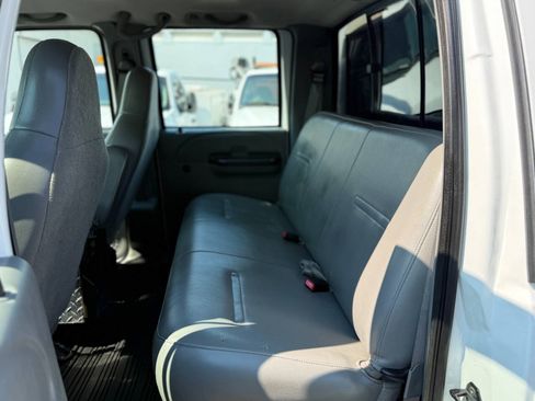 Used 2006 Ford F350 Lariat AWD/4WD image 32