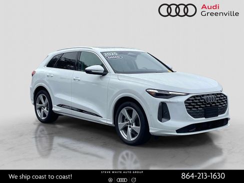 Used 2025 Audi Q5 Prestige AWD/4WD image 1